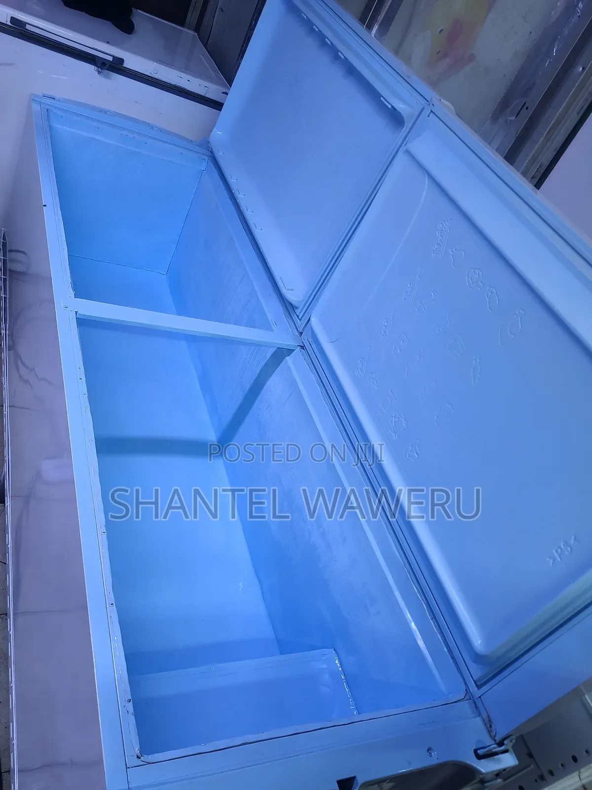 600litres Wide Chest Freezer/ Deep