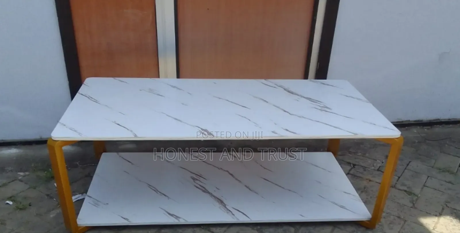 C21 Executive MDT Coffee Table