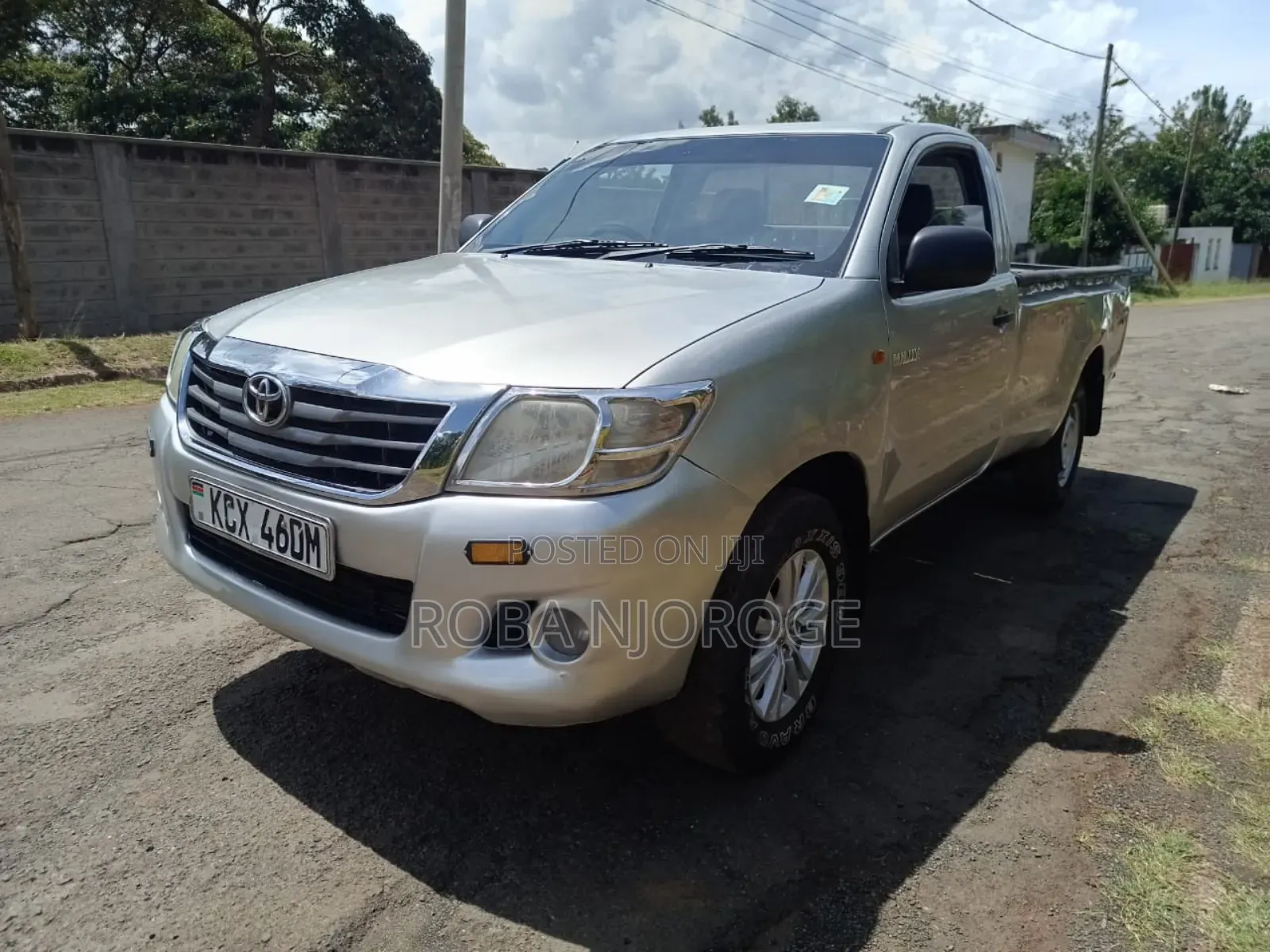 Toyota Hilux 2.5 D-4D SRX 2012 Silver