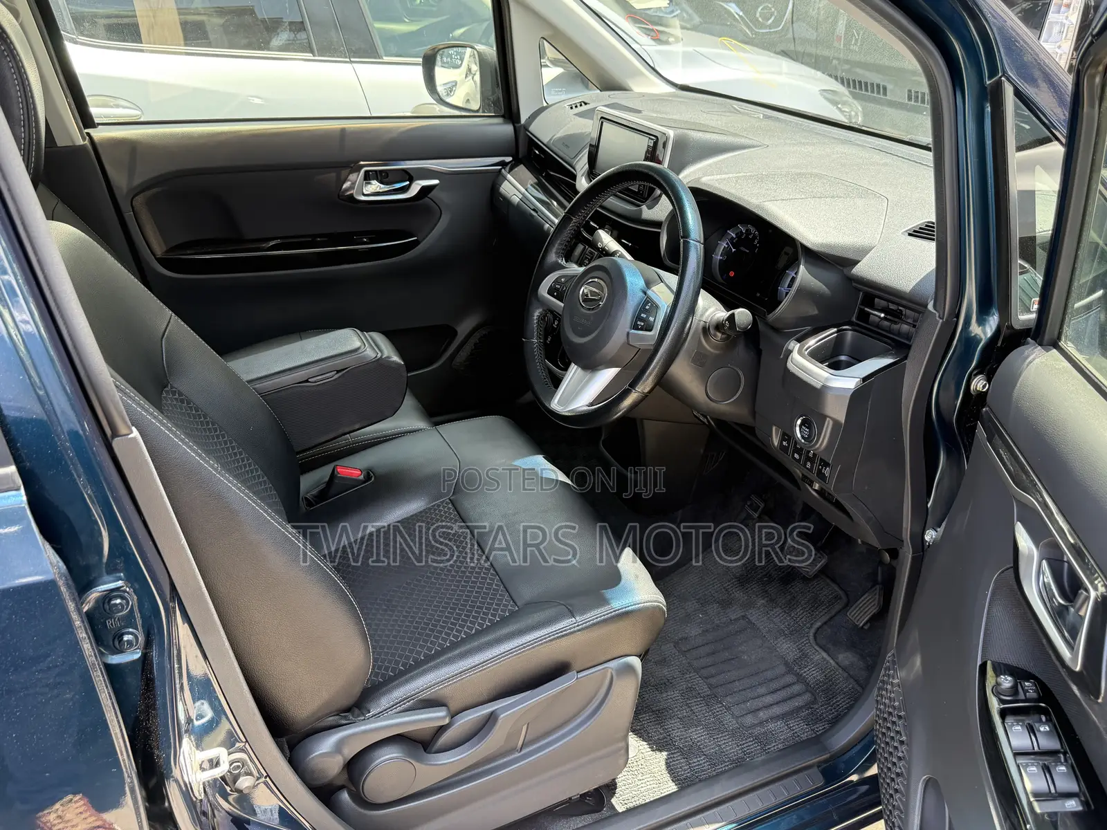 Daihatsu Move 2018 Blue