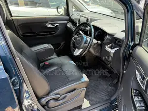 Daihatsu Move 2018 Blue