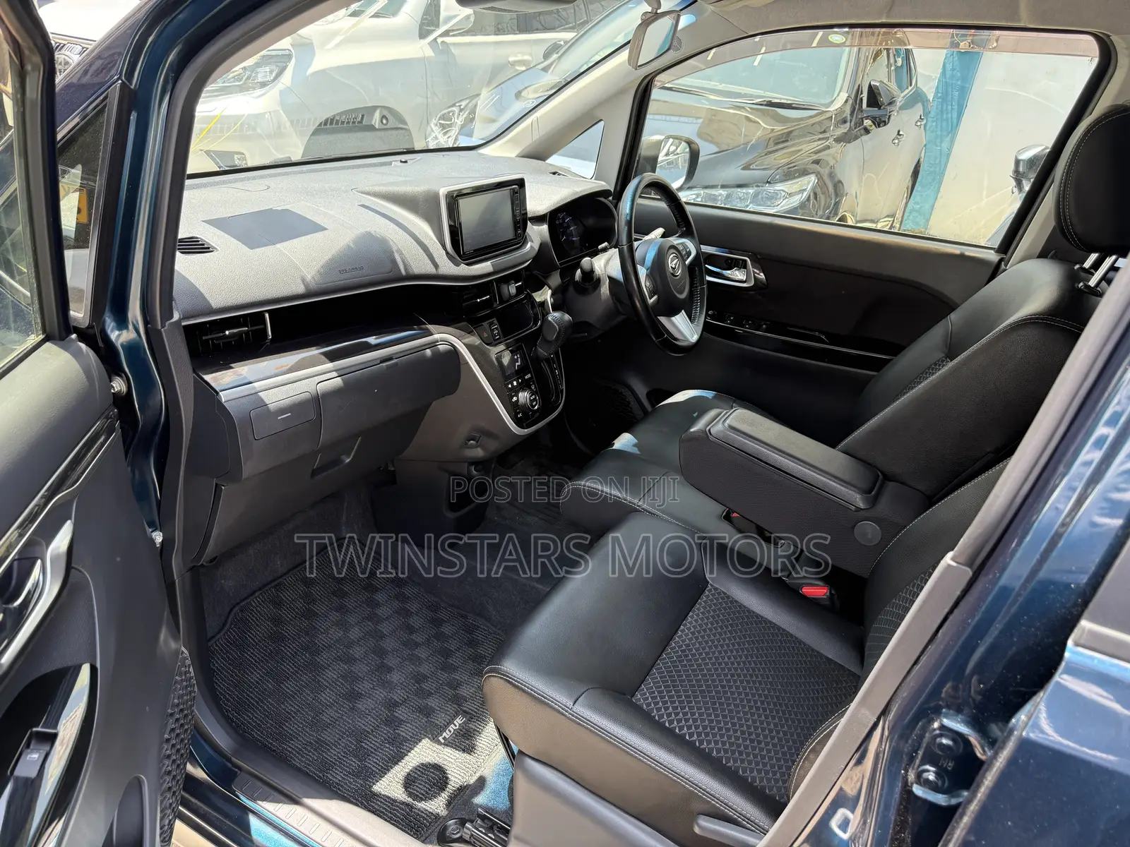 Daihatsu Move 2018 Blue