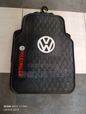 Vw Heavy-Duty Rubber Mats – Ultimate Dirt Spill Protection