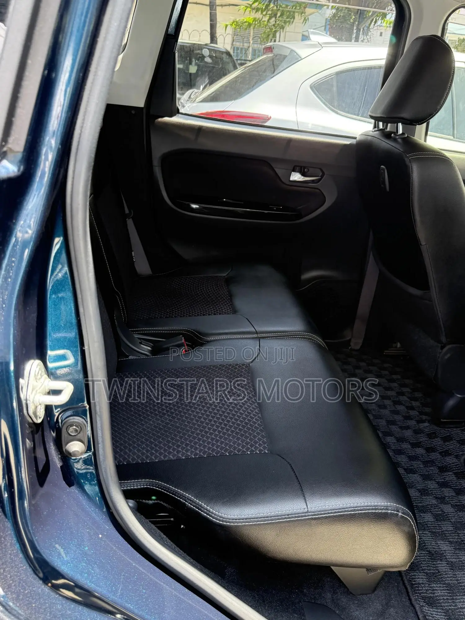 Daihatsu Move 2018 Blue