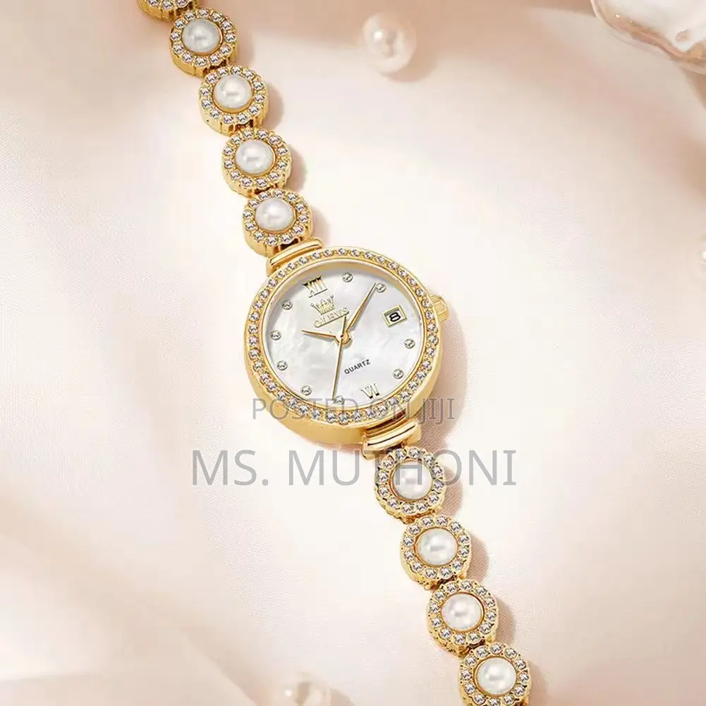 Minimalist Classy Olevs Ladies Wrist Watch