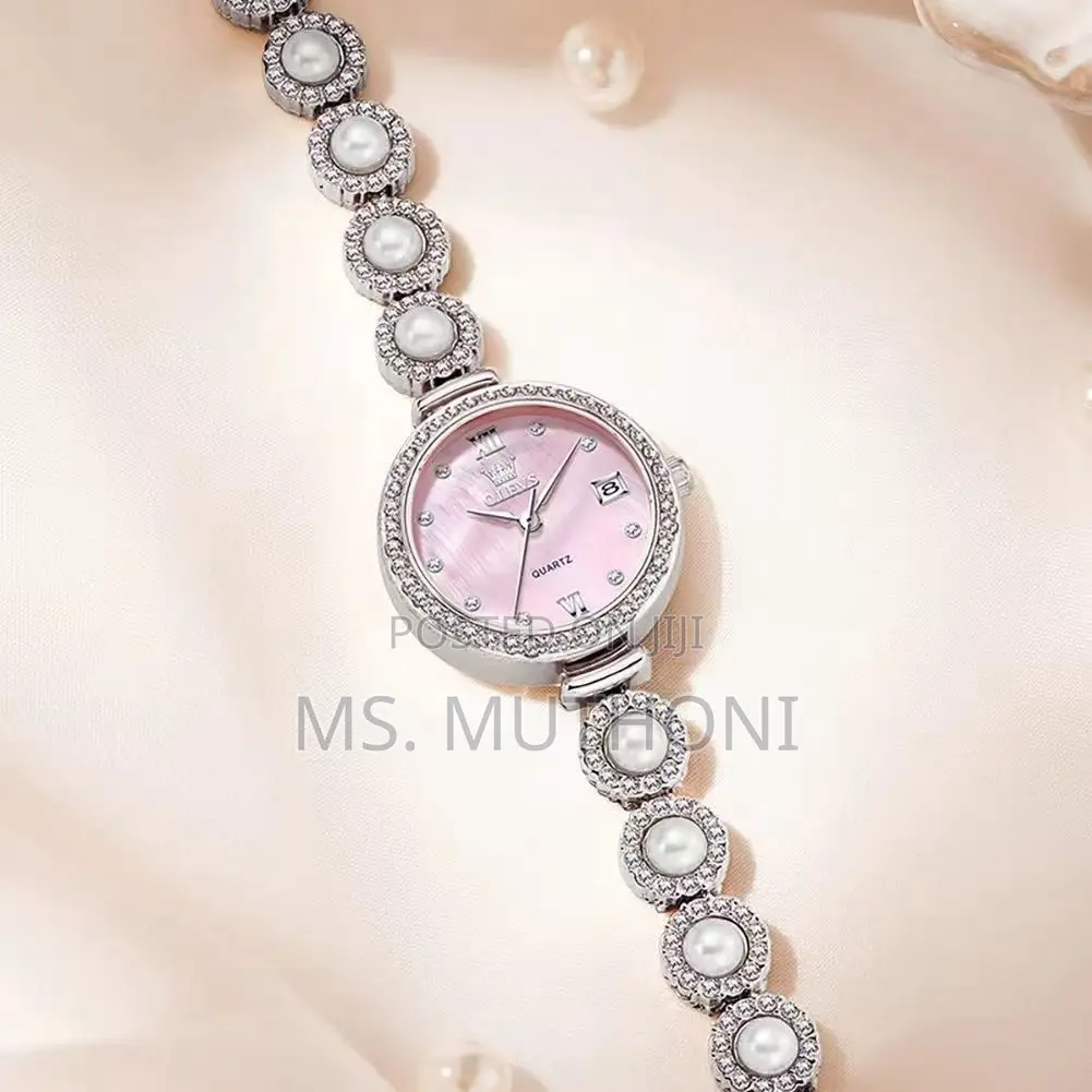 Minimalist Classy Olevs Ladies Wrist Watch