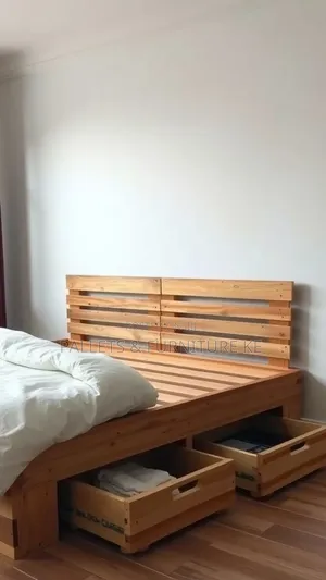 Heritage Pallet Bed/Storage Bed