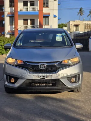 Honda Fit 2018 Silver