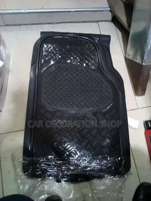 Clear Black 5 Seater Mat With Rear Cojoined Mat