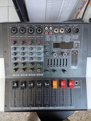 4 Channel Pro Mixer