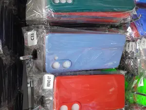 Silicone Soft Back Cover Case for Realme C33 (Silicone
