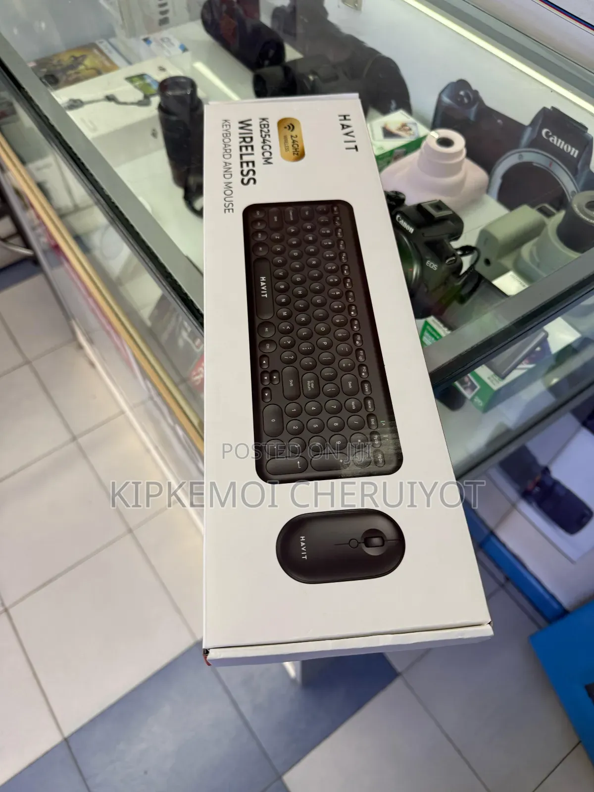 Havit Wireless Full Keyboard Mouse