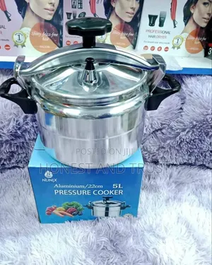 Manual Pressure Cooker/2 Handle Pressure Cooker