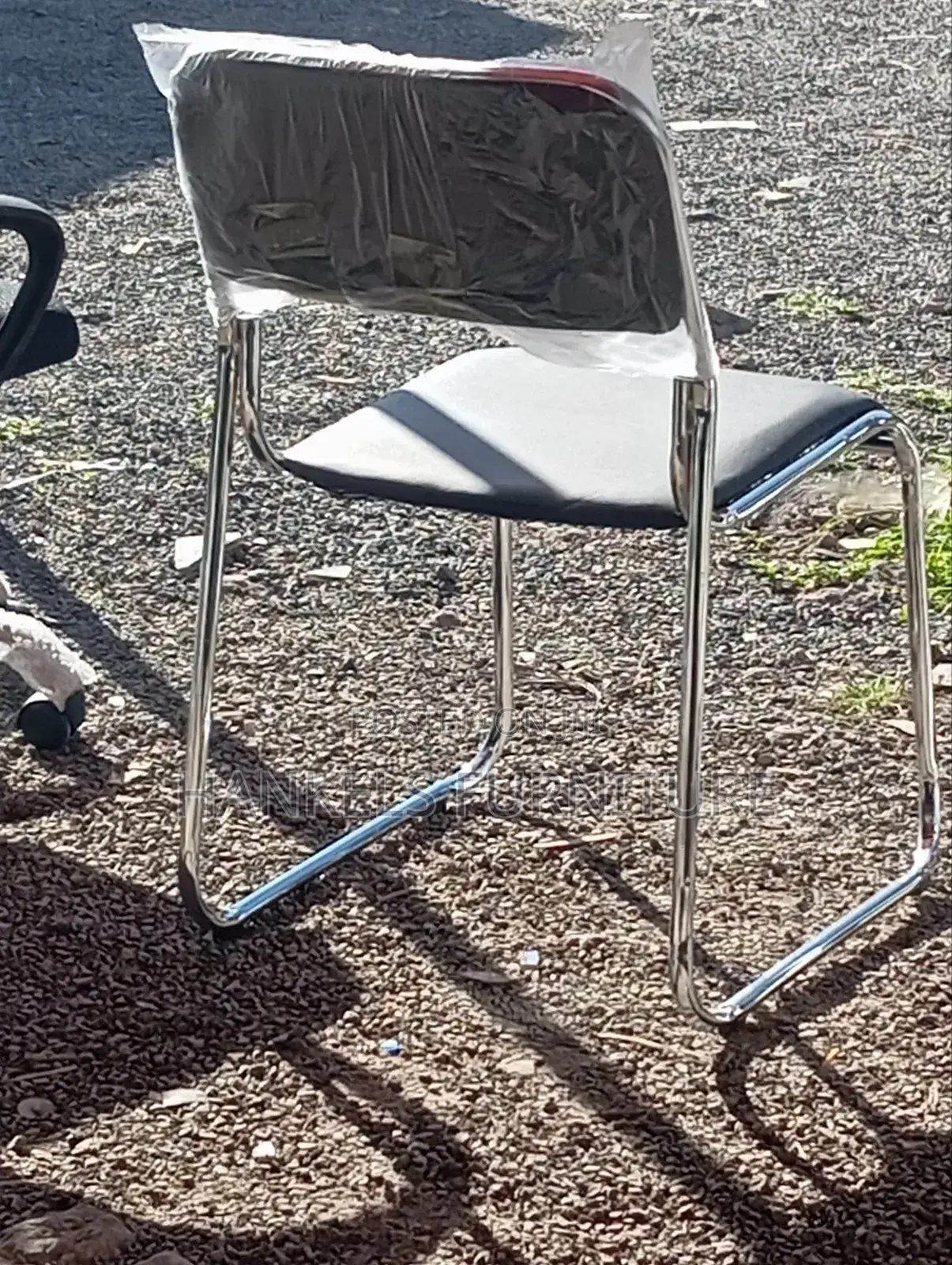 Chrome Office Layout Chair