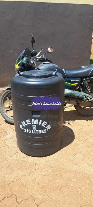 210 Litres Portable Water Plastic Tank