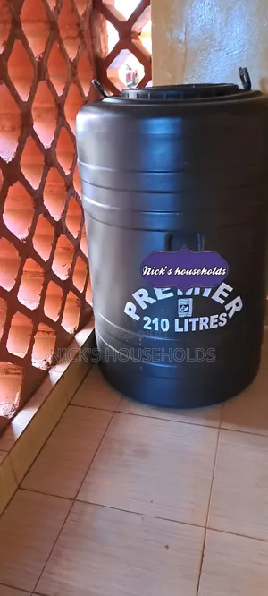 Homestead Water Storage 210 Lires Tank, Plastic Tank