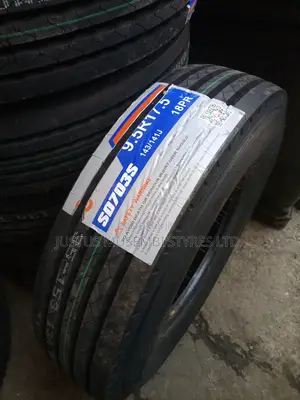 9.5r17.5 Centara Tyres