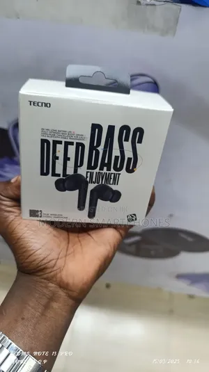 Tecno Buds 3 Omni-Noise Cancellation 35h Deep Bass Earbuds