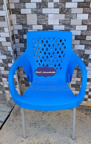 Sky Blue Plastic Chairs, Chairs With Durable Metal Legs