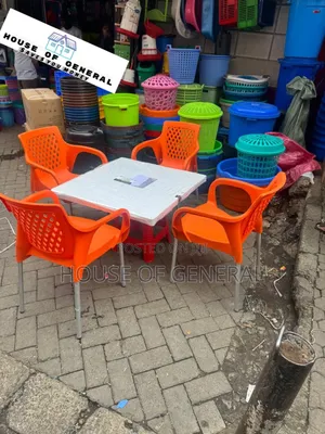 Set 4 Plastic Chair With Metal Legs and Square Table