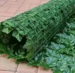 Artificial Green Privacy Fence With Mesh Barking 3m Wide