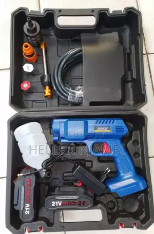 Royce Cordless Car Wash
21 Volts