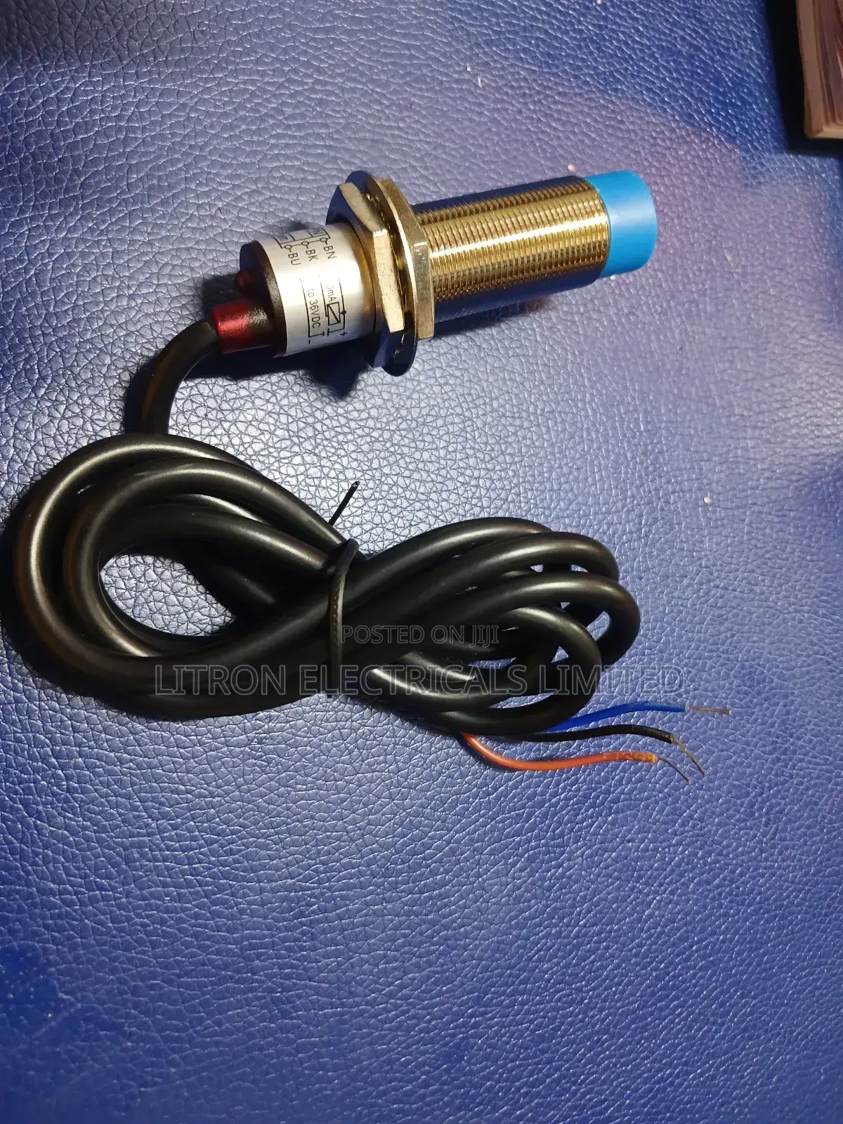 Lj18 Inductive Proximity Sensor