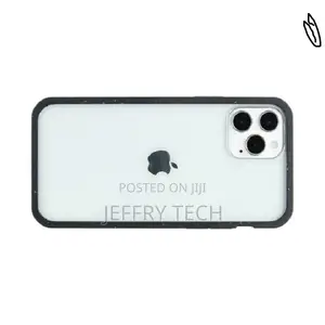 Clear iPhone 12/iPhone 12 Pro Case With Black Ridge