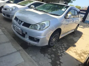 Nissan Wingroad 2014 Silver