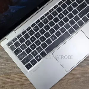 Laptop HP EliteBook 1040 G8 16GB Intel Core I7 SSD 256GB