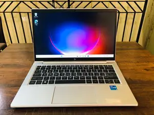 Laptop HP EliteBook 830 G8 16GB Intel Core I5 SSD 256GB