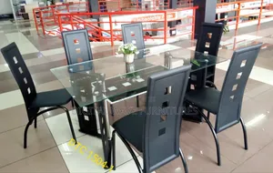 Metallic Fine Touch Dining Table 