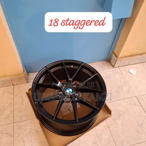 Size 18 Inch BMW Staggered Sport Rims