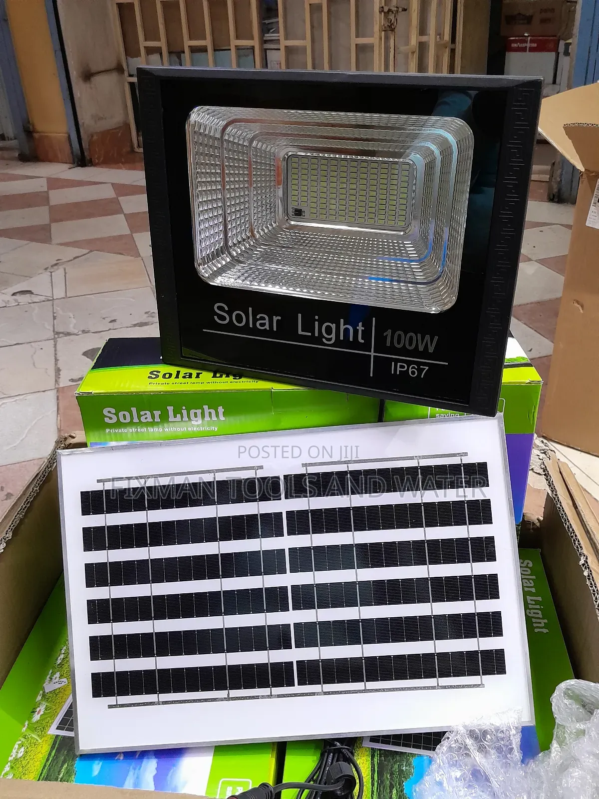 New Ip67 Led Solar Light 100 Watts Bright 18hrs