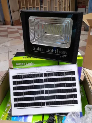New Ip67 Led Solar Light 100 Watts Bright 18hrs