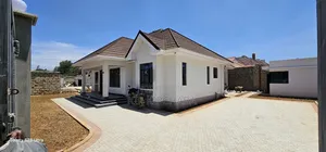 3bdrm Bungalow in Blossom, Elgon View for sale