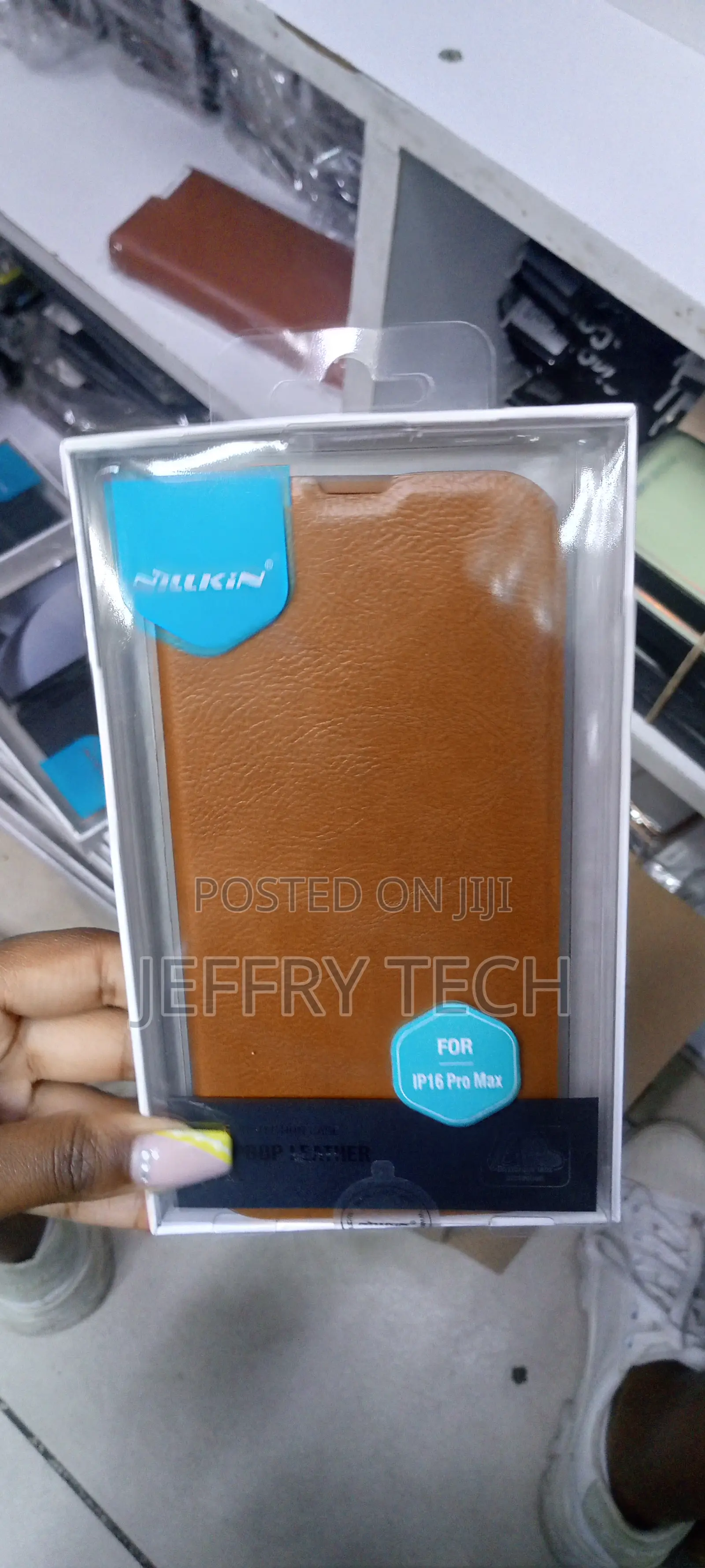 iPhone 16 Pro Max Nillkin Qin Prop Flip Camshield Case