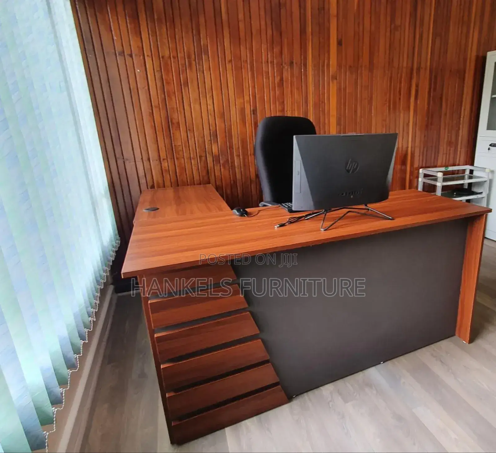 Modern View Now Reception Desk