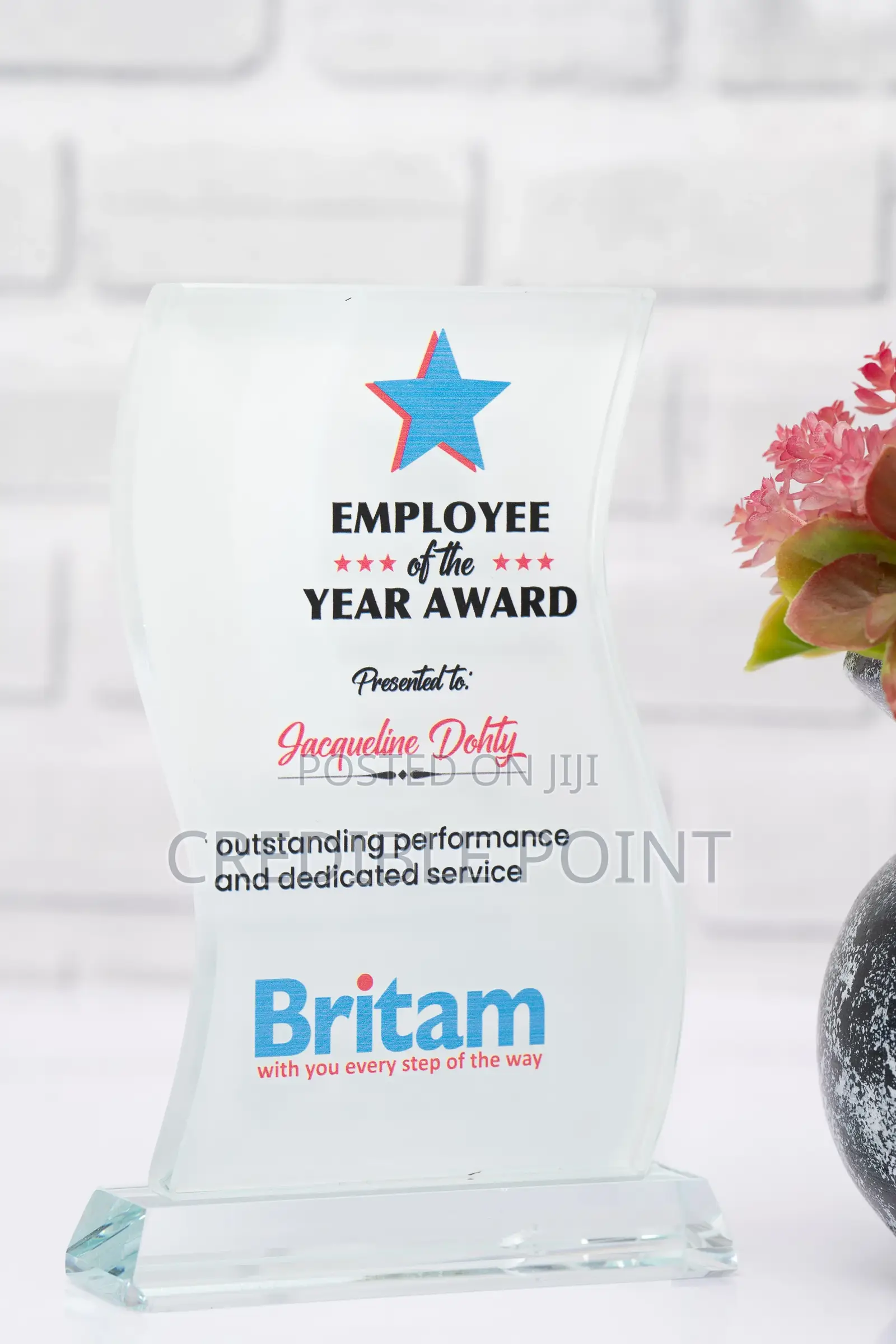 S- Award Crystal Award