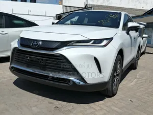Toyota Harrier 2023 White