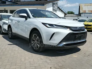 Toyota Harrier 2023 White
