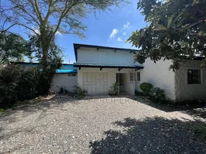 3bdrm Bungalow in Karen C for rent