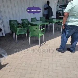 Restaurant Square Plastic Table + Plastic Chairs Green 