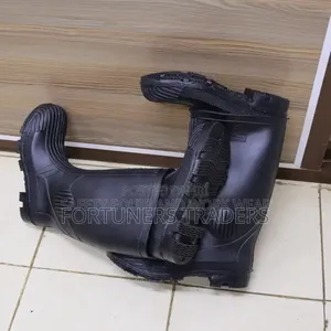 Industrial Gamboot , Gamboot