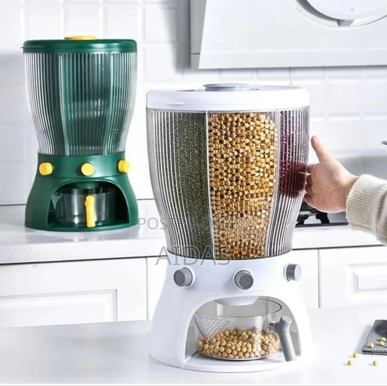 3600 Rotating 4 Grid Grain Dispenser