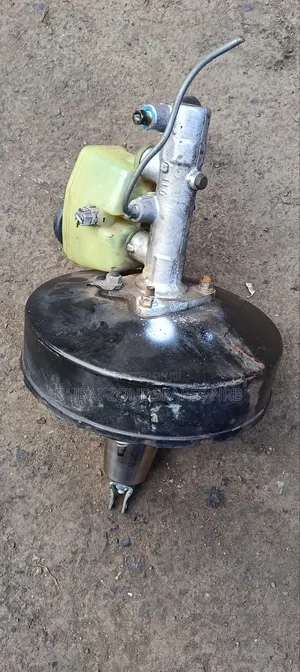 Master Cylinders, Boosters Hilux.