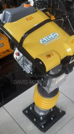 Tamping Rammer With Honda Engine