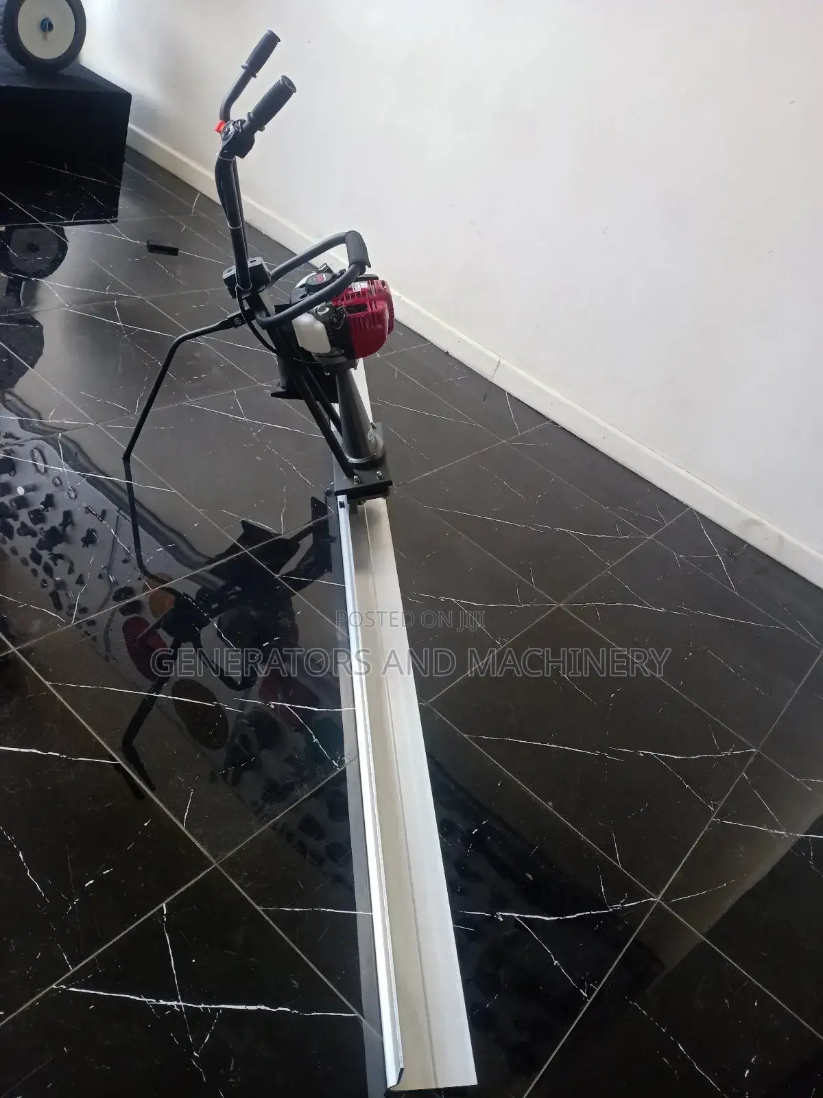 Screeding Machine