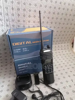 High Power Dual Band Radio Uv 82 Walkie-talkie