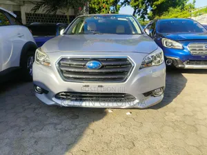 Subaru Legacy 2016 Silver